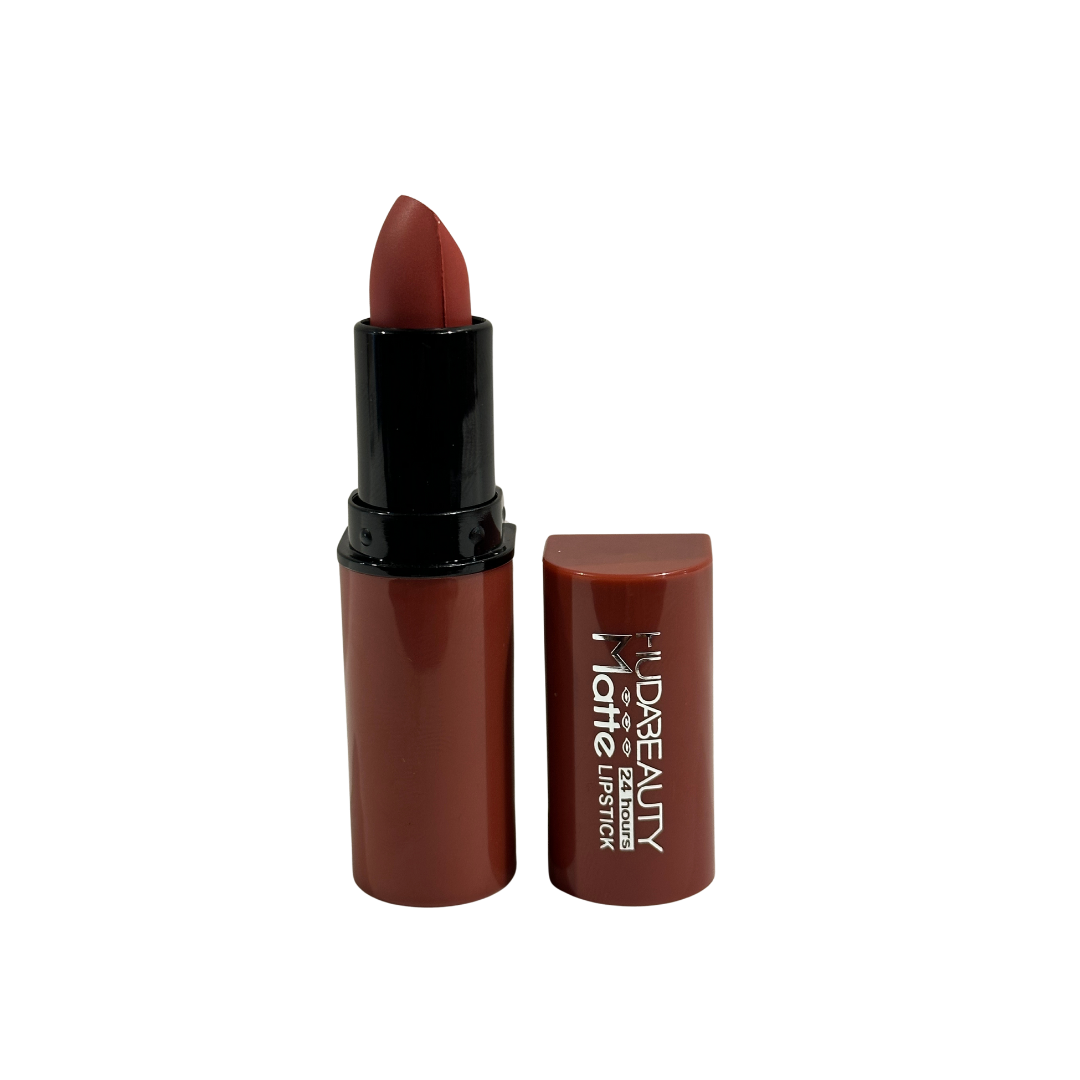 Huda Beauty Matte Lipstick Sweet Talker B2