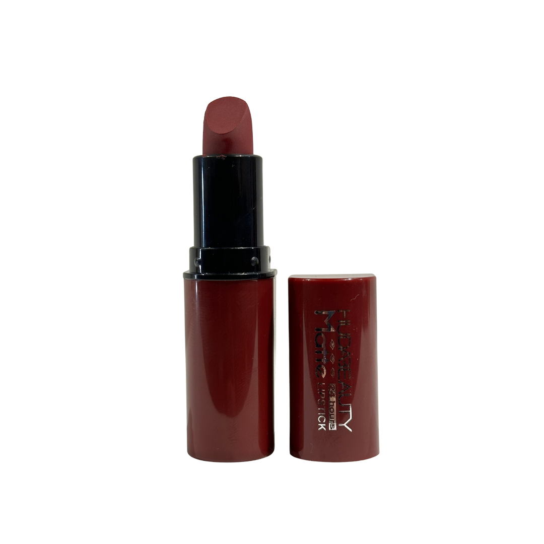 Huda Beauty Matte Lipstick famous B6