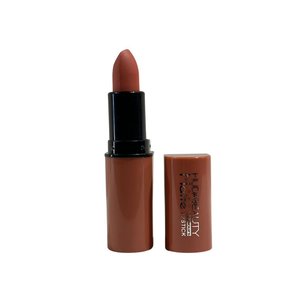 Huda Beauty Matte Lipstick Sugar Boo B7