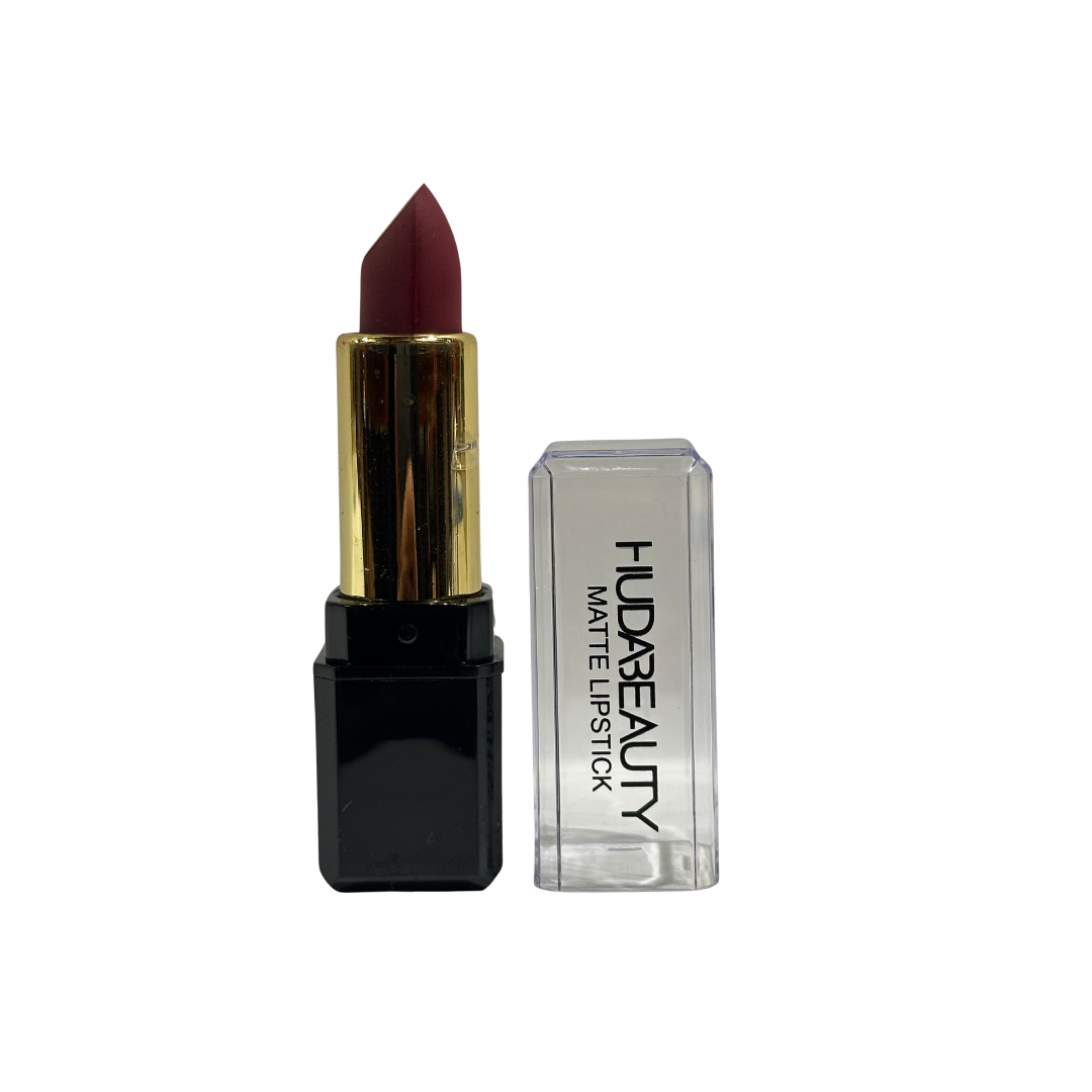 Huda Beauty Matte Lipstick Very Berry (Famous) B6