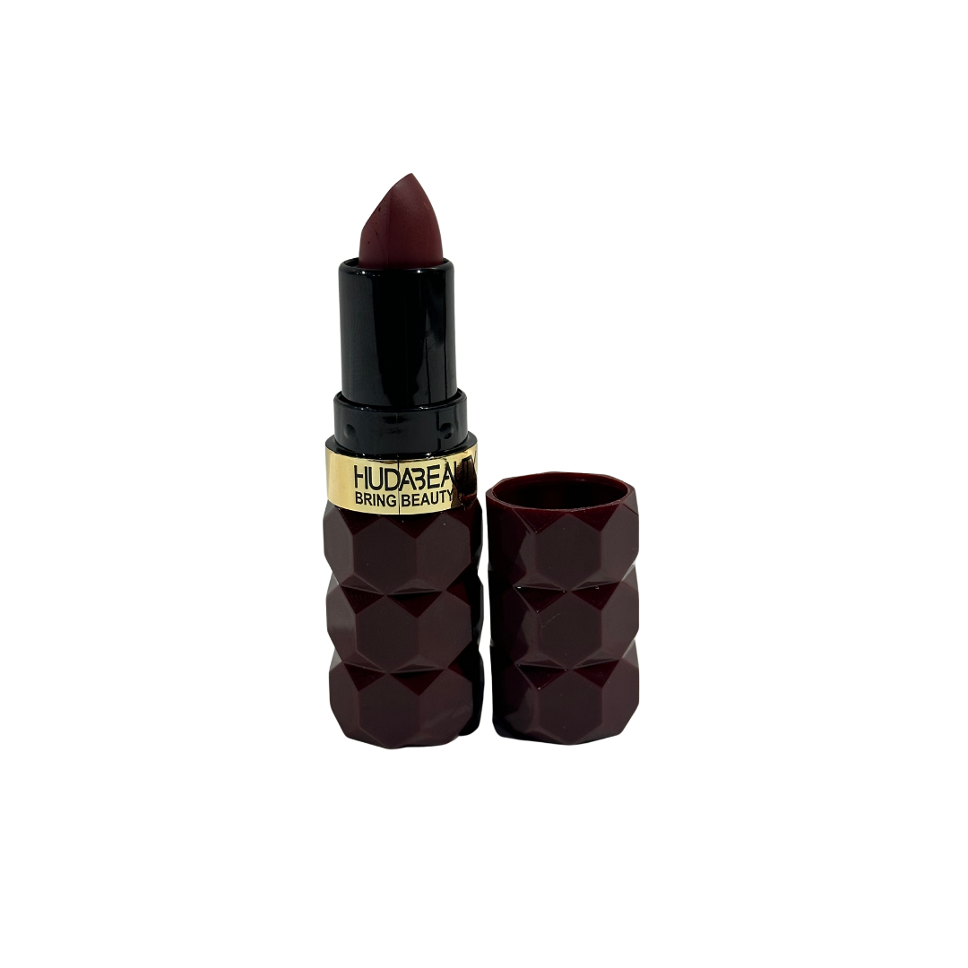 Huda Beauty Lipstick Shade-Famous (B11)